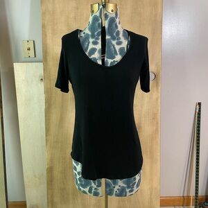 Amour Vert Classic Black Women's Top size large